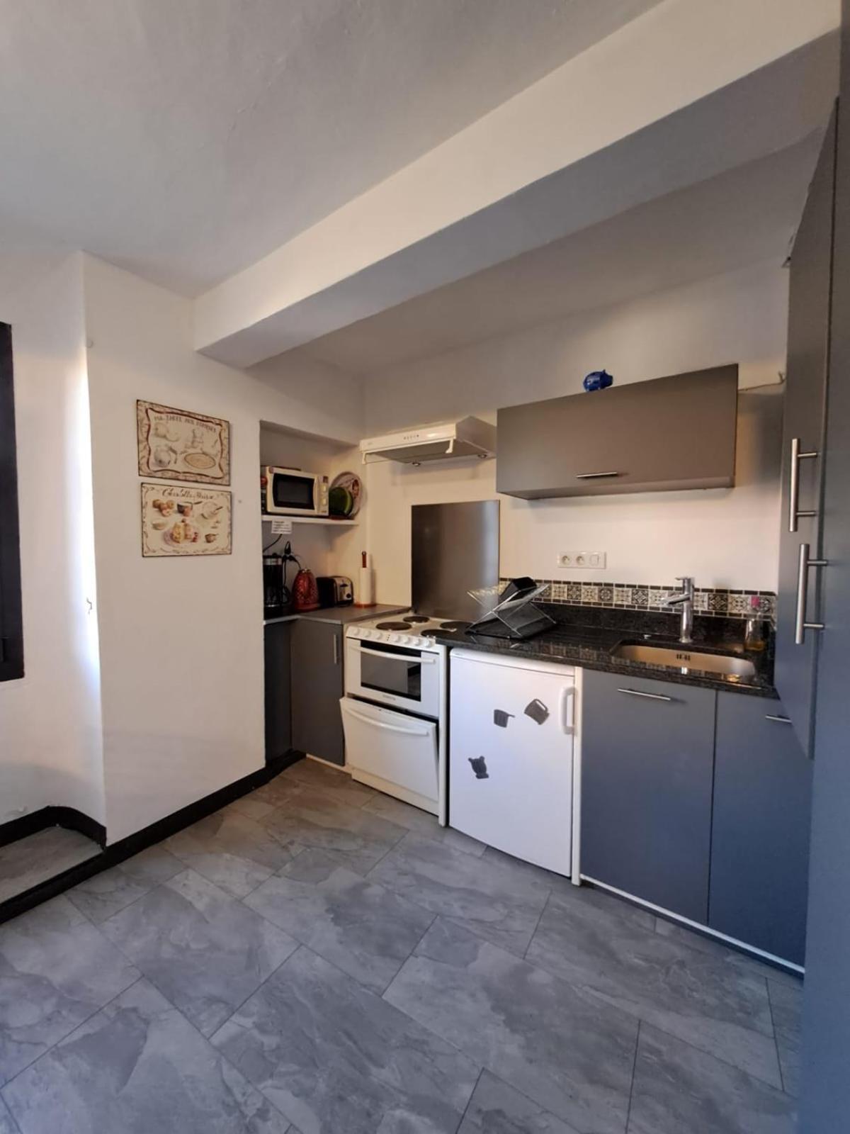 Ferienwohnung Le Nid De Marius LʼIsle-sur-la-Sorgue Exterior foto